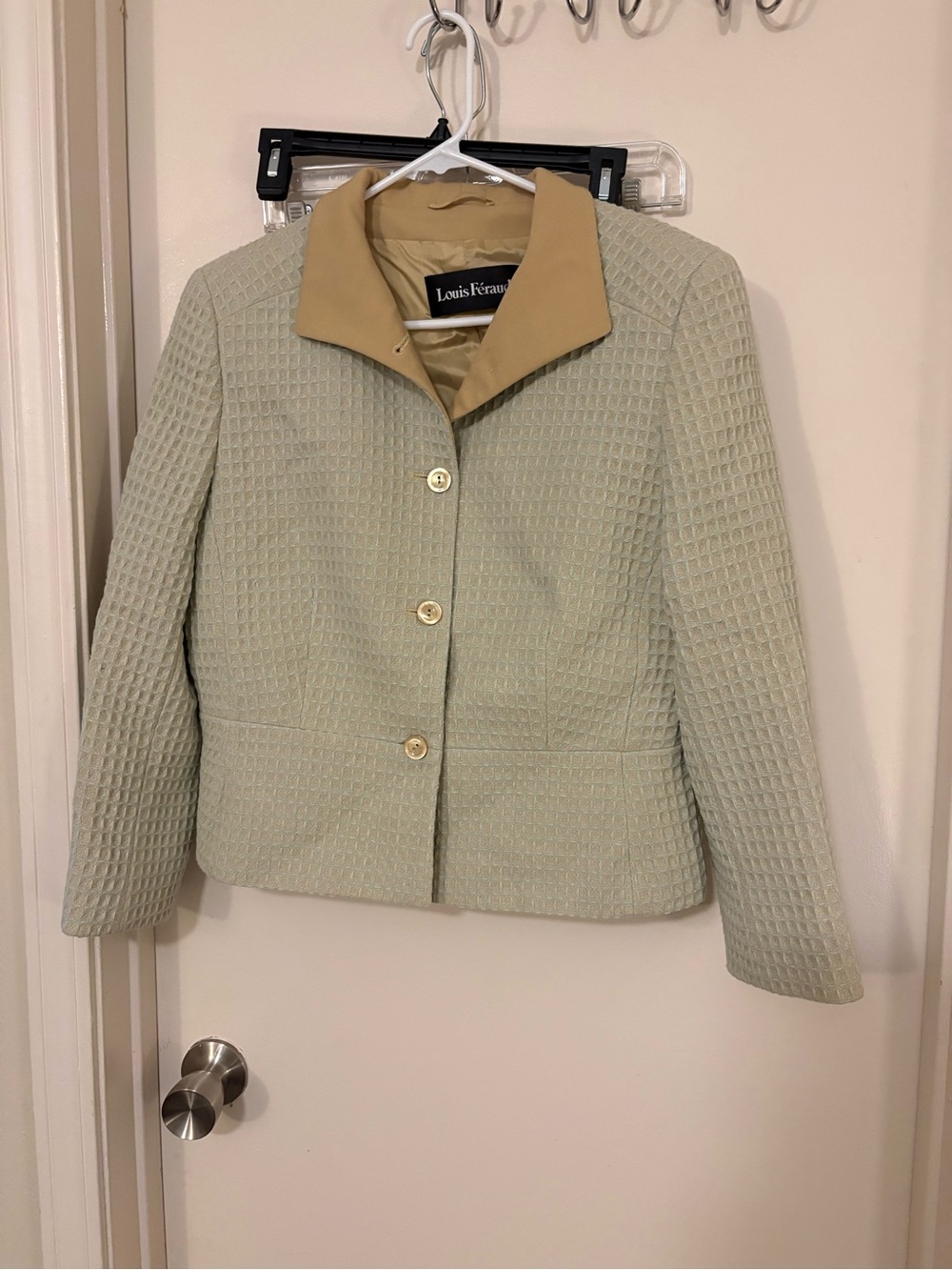 Louis Feraud Sage Green Textured Jacket with Beige Contrast Collar